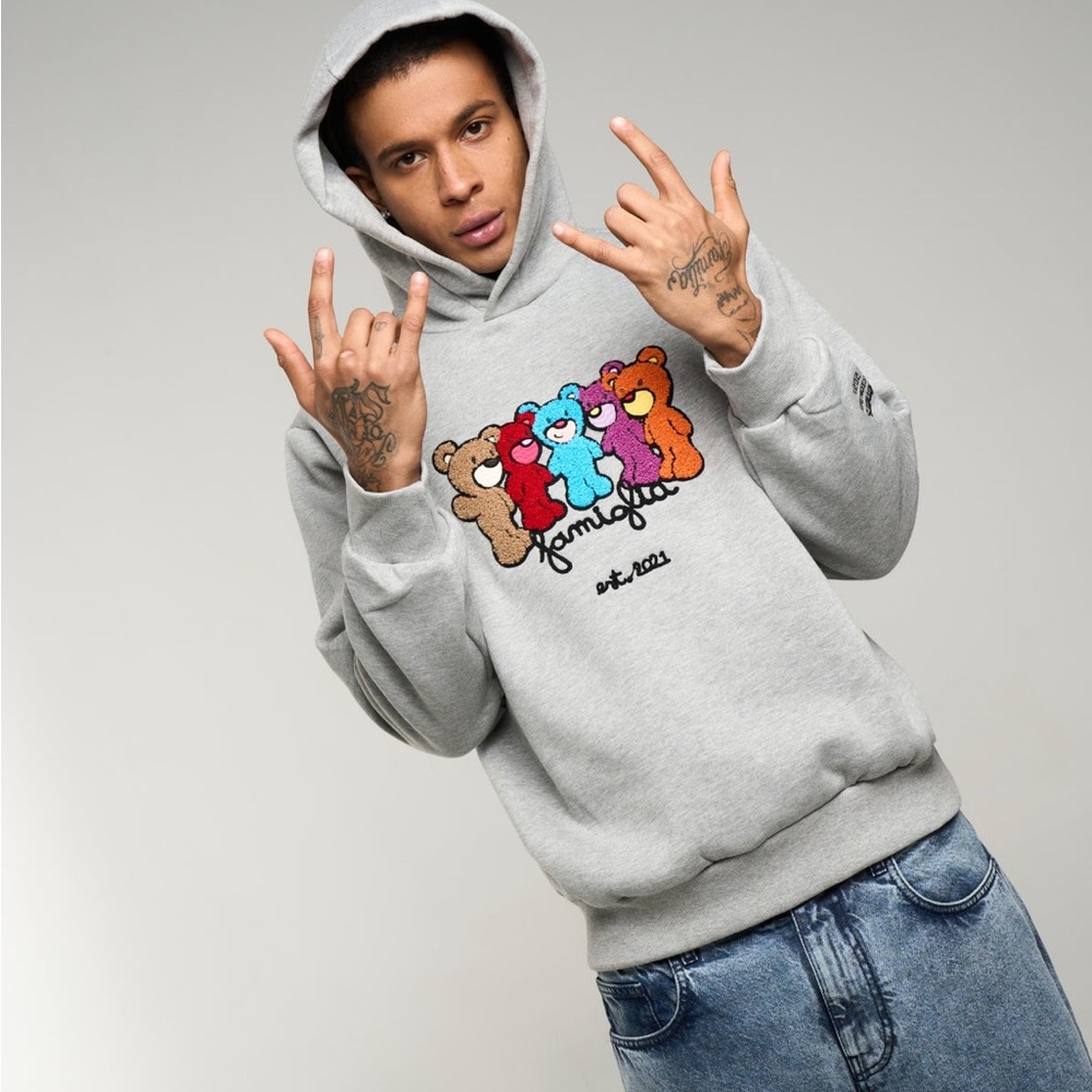 Inbetweeners | Grey Famiglia Hoodie Medium